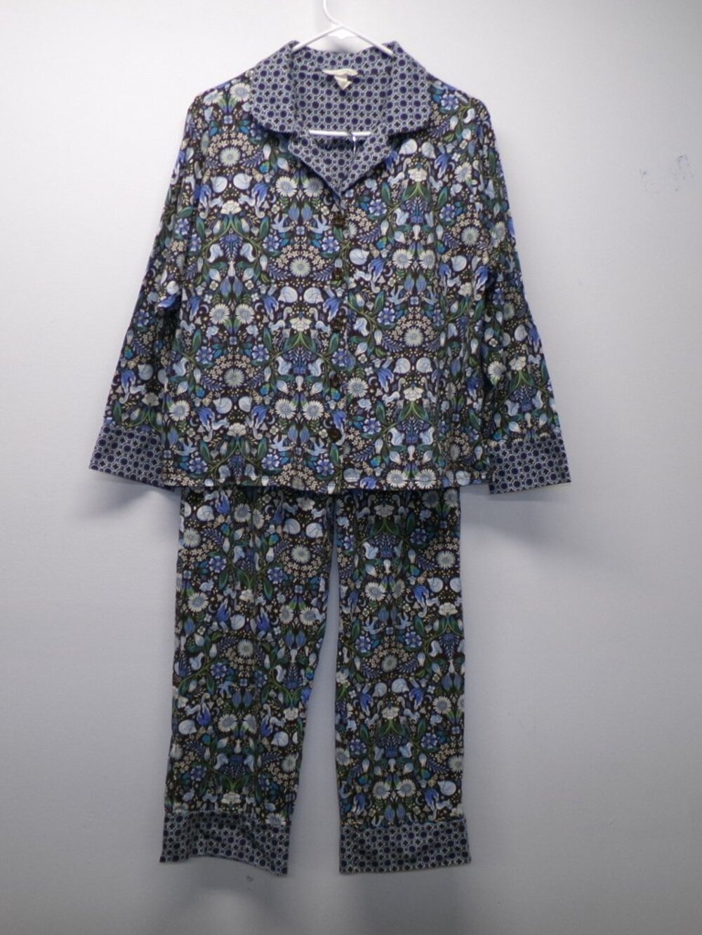 Vera Bradley Enchanted Woodland Pajama Set Top Bottoms L Squirrels Fox Mushroom